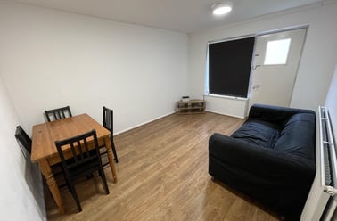 Arreton Square, Victoria Park, Manchester - Image 3